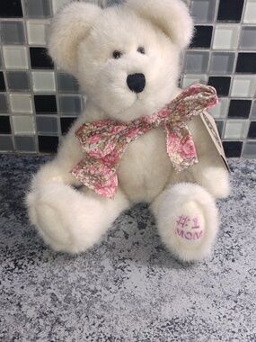 Boyds Bear #1 Mom Felicity N Hugs Plush Stuffed Bear Vintage Christmas Gift Idea